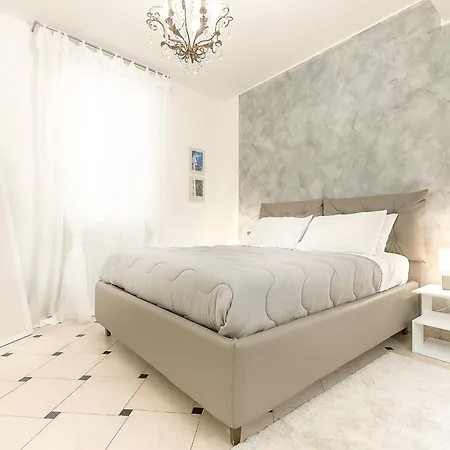 Апартаменты Rismondo 89 - 90m Piazza Roma