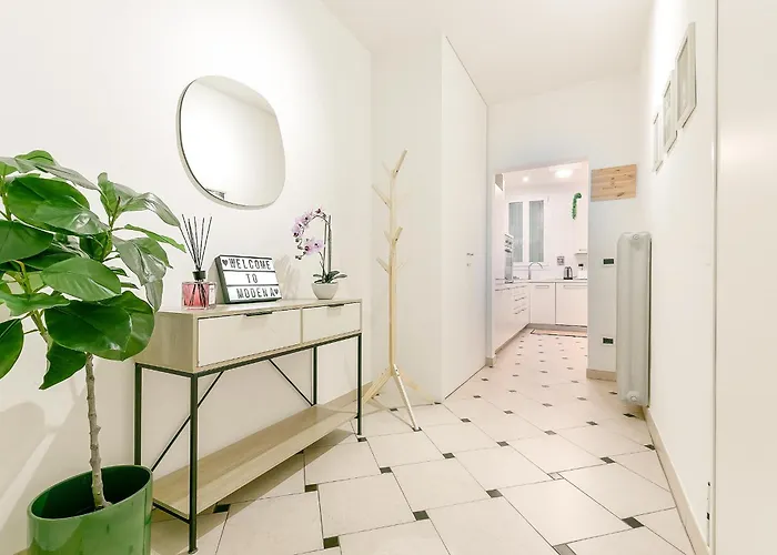 Rismondo 89 - 90m Piazza Roma *