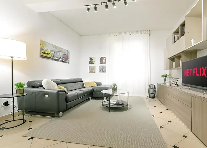 Rismondo 89 - 90m Piazza Roma *