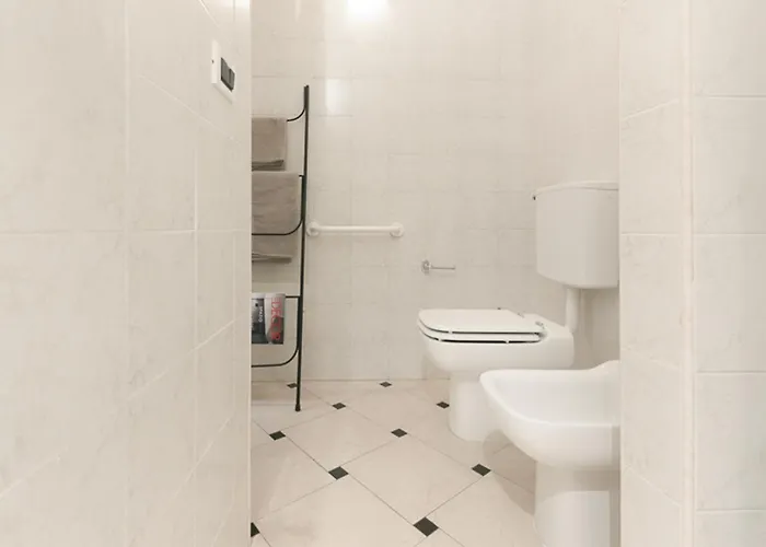 Rismondo 89 - 90m Piazza Roma Διαμέρισμα Μόντενα